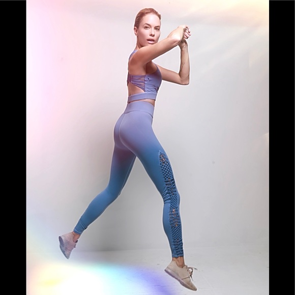 Workout Set/ tights & crop tank top - Picture 1 of 11